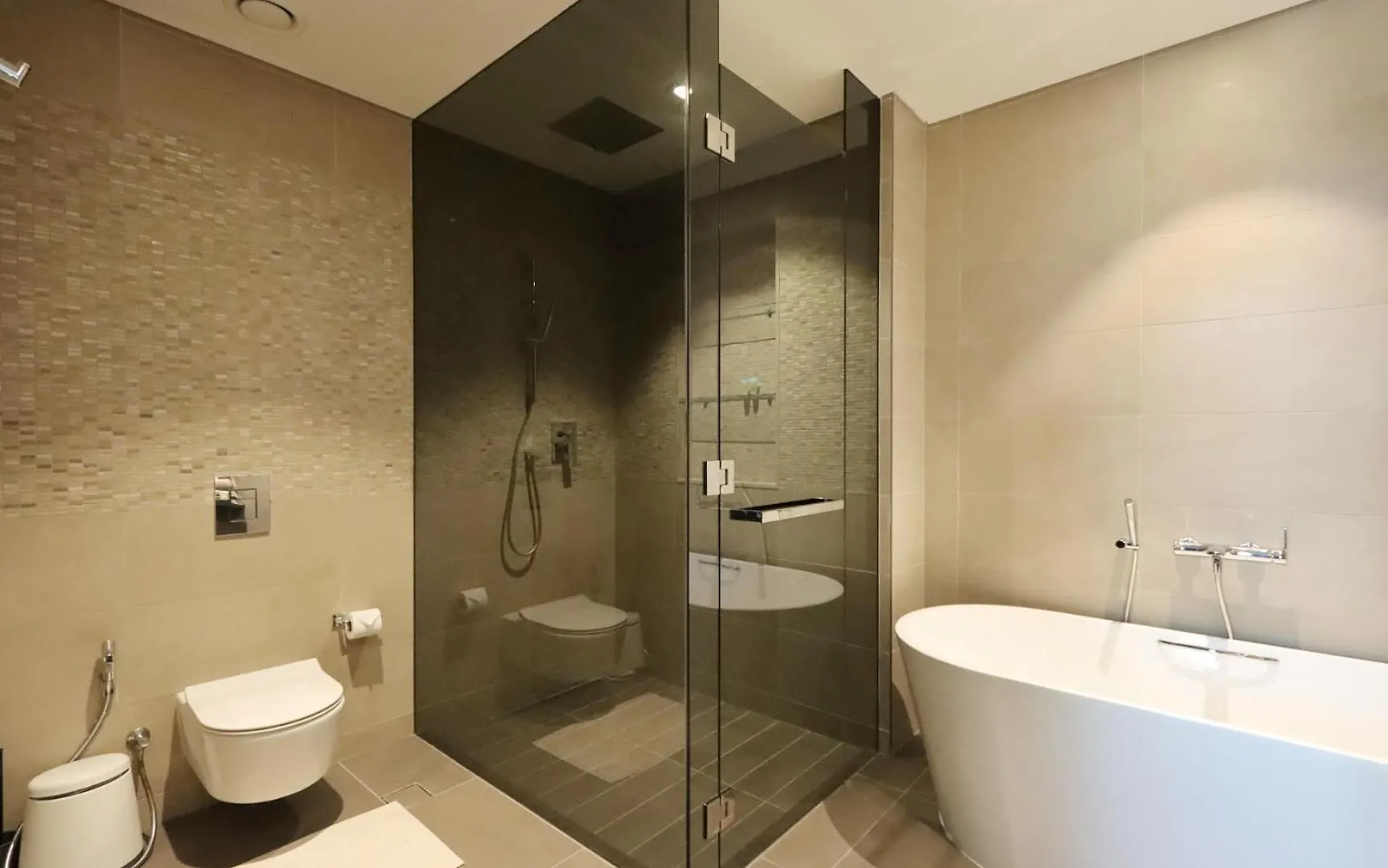 Apartment 2Br Sunset View Suite -Jumeirah Living Marina Gate Dubai